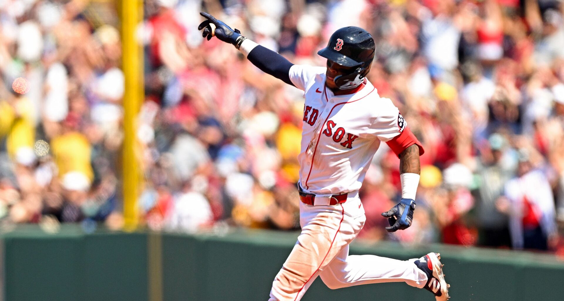 Insider Says Red Sox Outfielder A 'Shoo-In' For This MLB Award