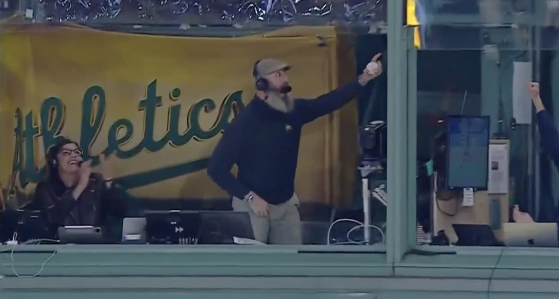 Dallas Braden has hilarious reaction to catching another foul ball