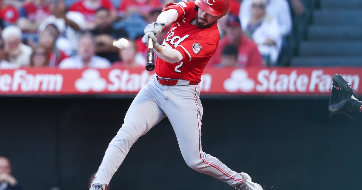 Players hold a team meeting in effort to bounce back