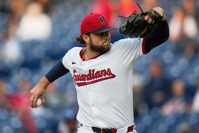 Slade Cecconi loses no-hit bid in 8th, Guards rout Royals 10-2, stay in thick of AL wild card race