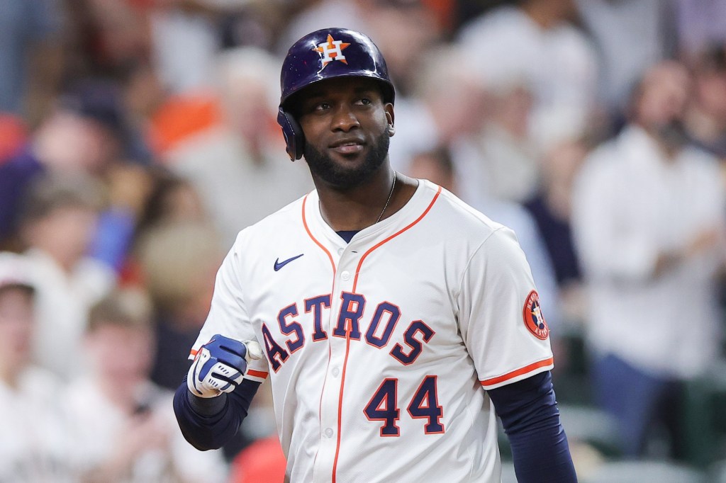 Yordan Alvarez's 'significant' ankle injury hangs over AL playoff race