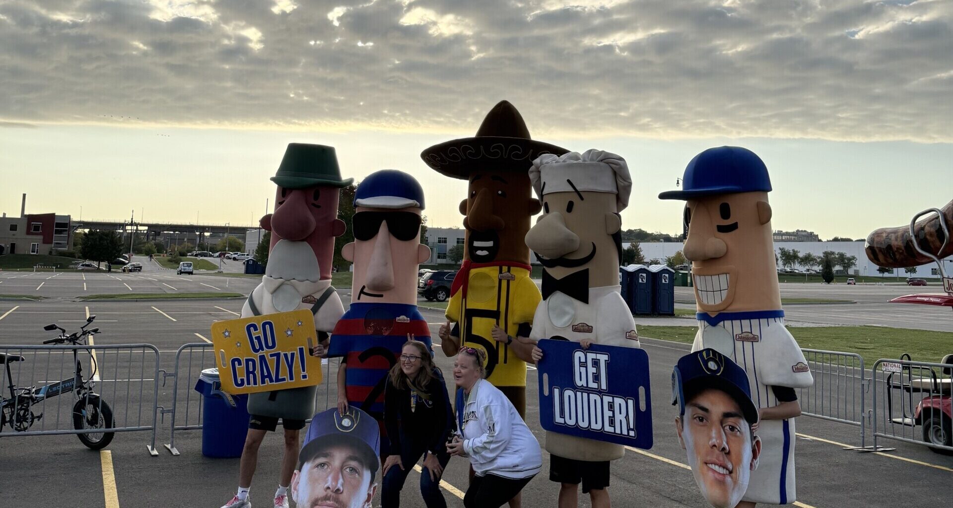 Brewers Fans fuel up on Pocket Pancakes ahead of Playoffs