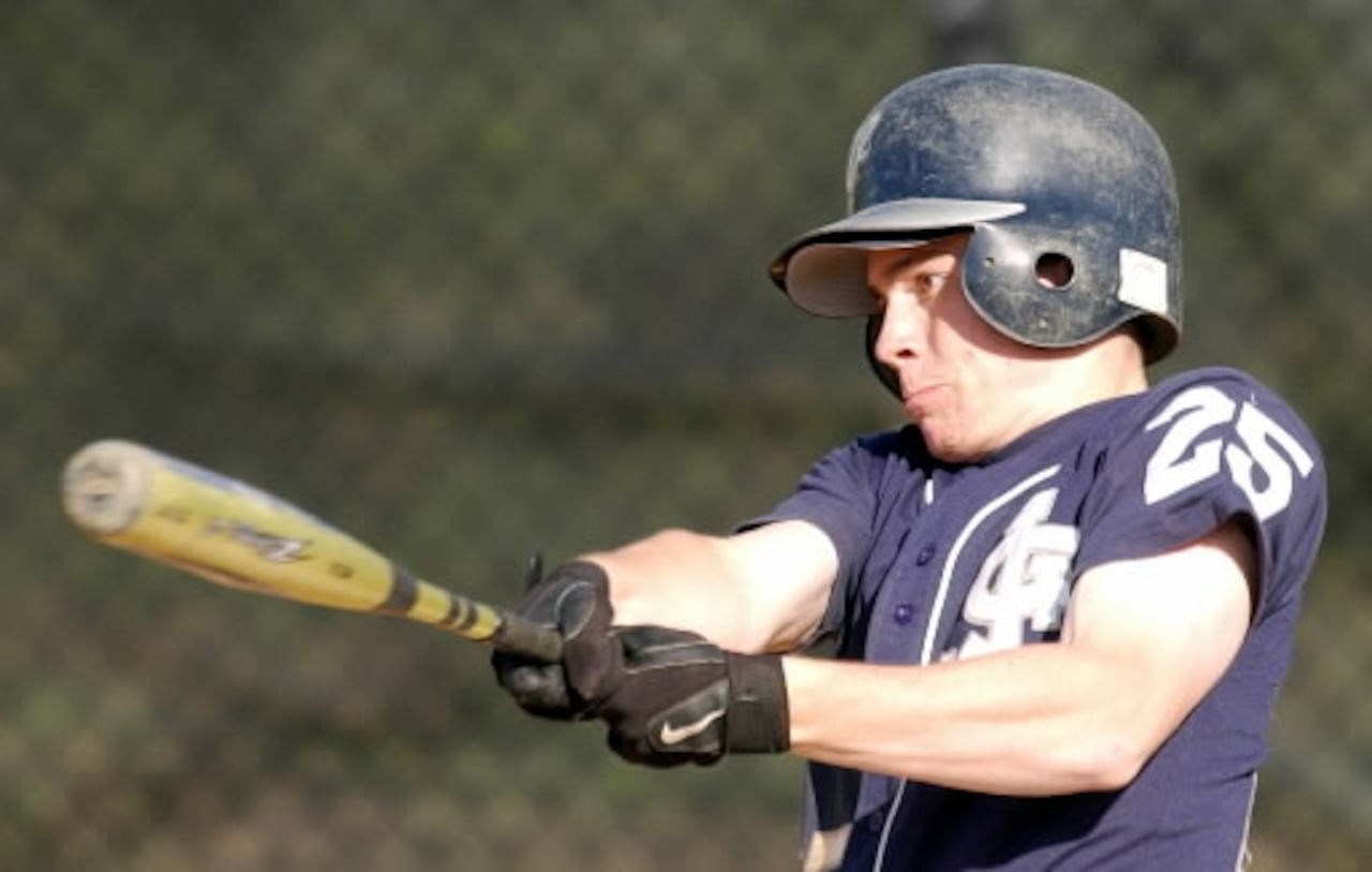 College baseball: Ex-Sea star Mike McKenna earns Hall of Fame honor at Florida Atlantic