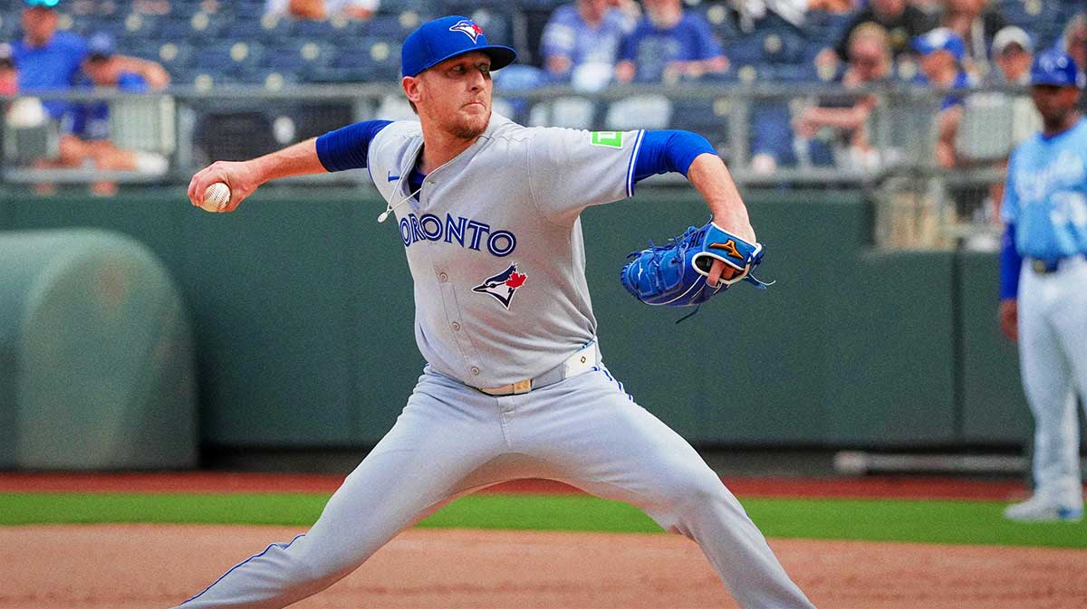 Toronto Blue Jays relief pitcher Jeff Hoffman (23) delivers a pitch against the Kansas City Royals during the ninth inning at Kauffman Stadium.