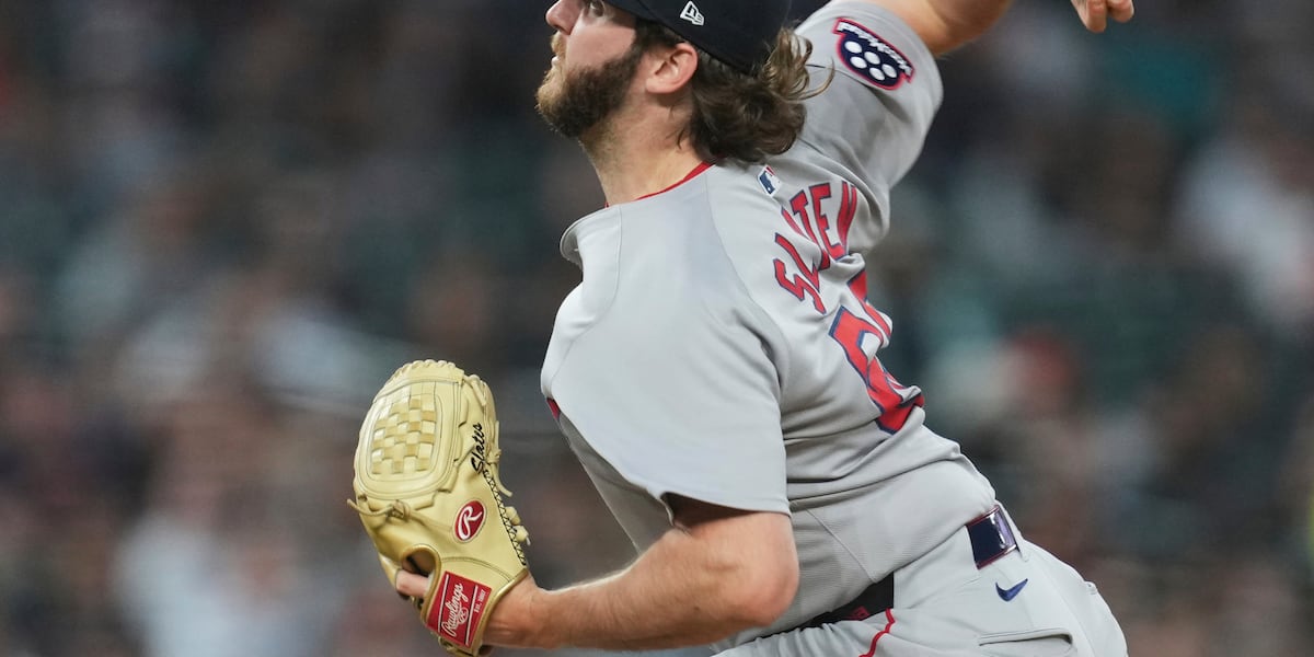 Hallsville’s Justin Slaten earns hold in Red Sox win over Toronto