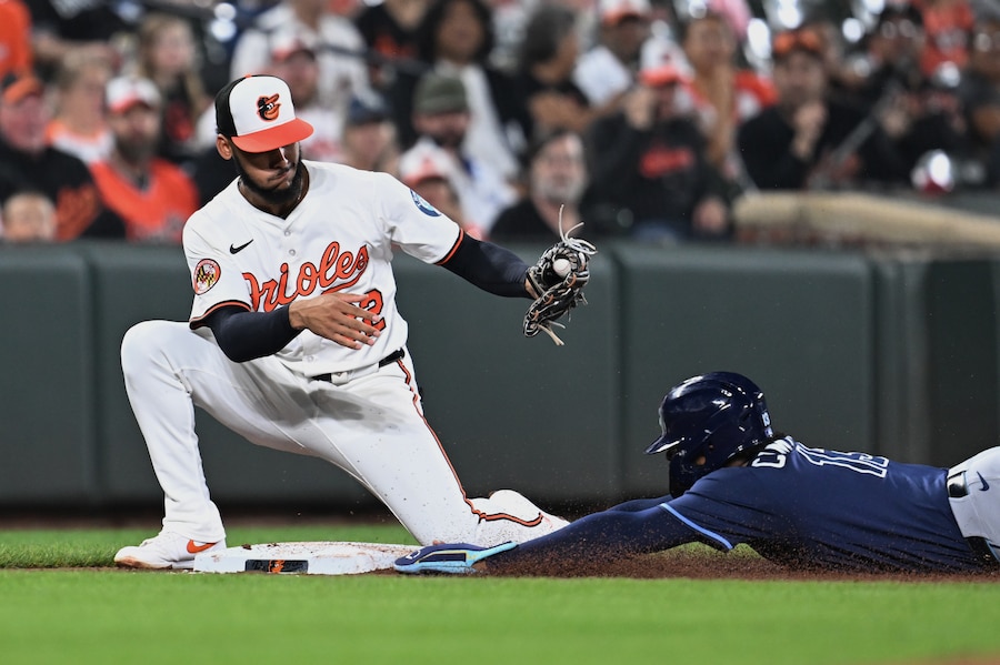 Orioles avoid being no-hit, offense can only scrape together 2 runs in loss