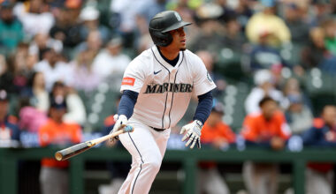 Seattle Mariners Leo Rivas...