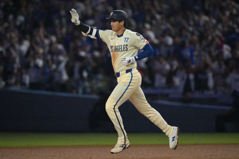 MLB: San Francisco Giants at Los Angeles Dodgers