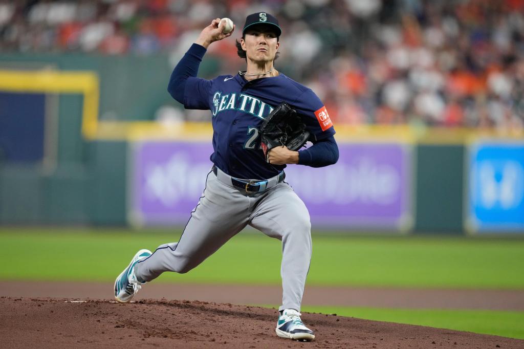 Mariners All-Star Bryan Woo to miss Thursday start vs. Rockies