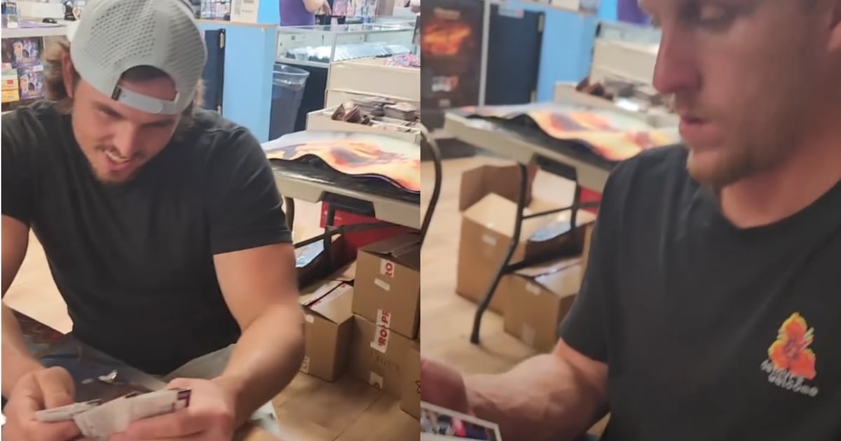 Toronto Blue Jays players visit A&C Games to buy baseball cards, Wii