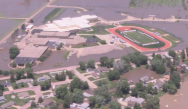 Minnesota Twins provide $10,000 to restore flood damaged baseball complex in North Sioux City