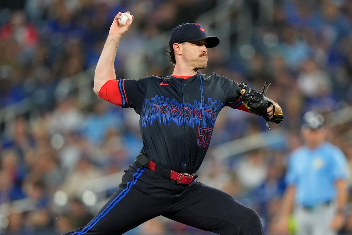 Blue Jays keep top division spot after 4-2 victory over Rays