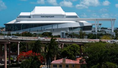 Carlos Alcaraz to play in loanDepot park tennis exhibition