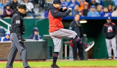 The Minnesota Twins Must Decide If Rocco Baldelli Is the Fall Guy - Twins