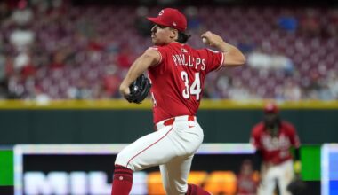 Reds break away from Cardinals in late innings, pull within 2 games of Mets