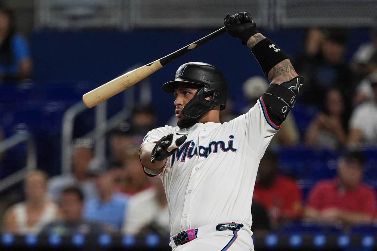 Offishial News: Marlins records, milestones still in play over final 2 weeks - Marlins