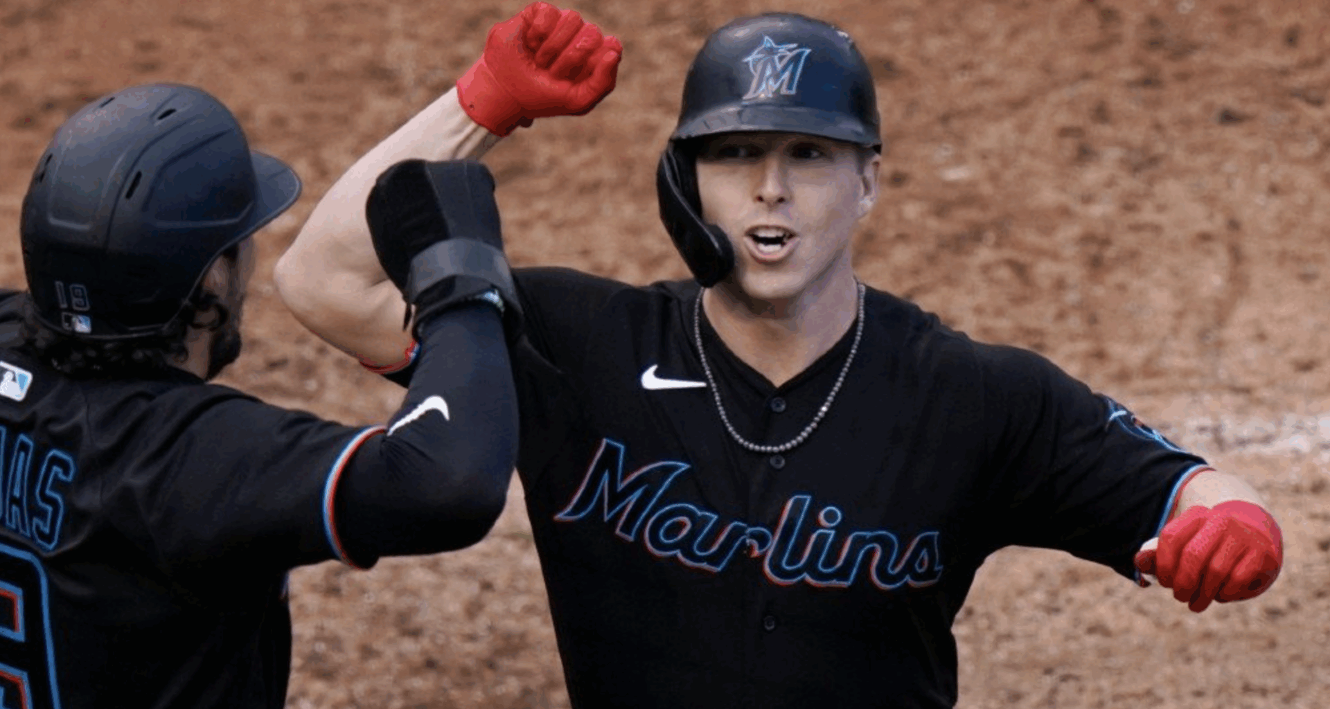 5-year Marliniversary: Dickerson’s blast ignites 5-run 7th as Marlins take Game 1 in Wrigley - Marlins