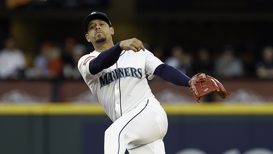 Seattle Mariners Leo Rivas...