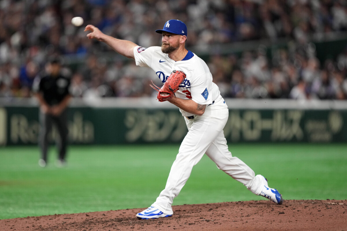 Dodgers' Dave Roberts Doesn't Rule Out Kirby Yates Returning in Postseason