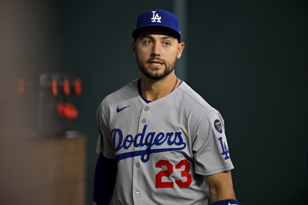 Dodgers' Dave Roberts 'Trying to Find Dependable Players' Amid Struggles