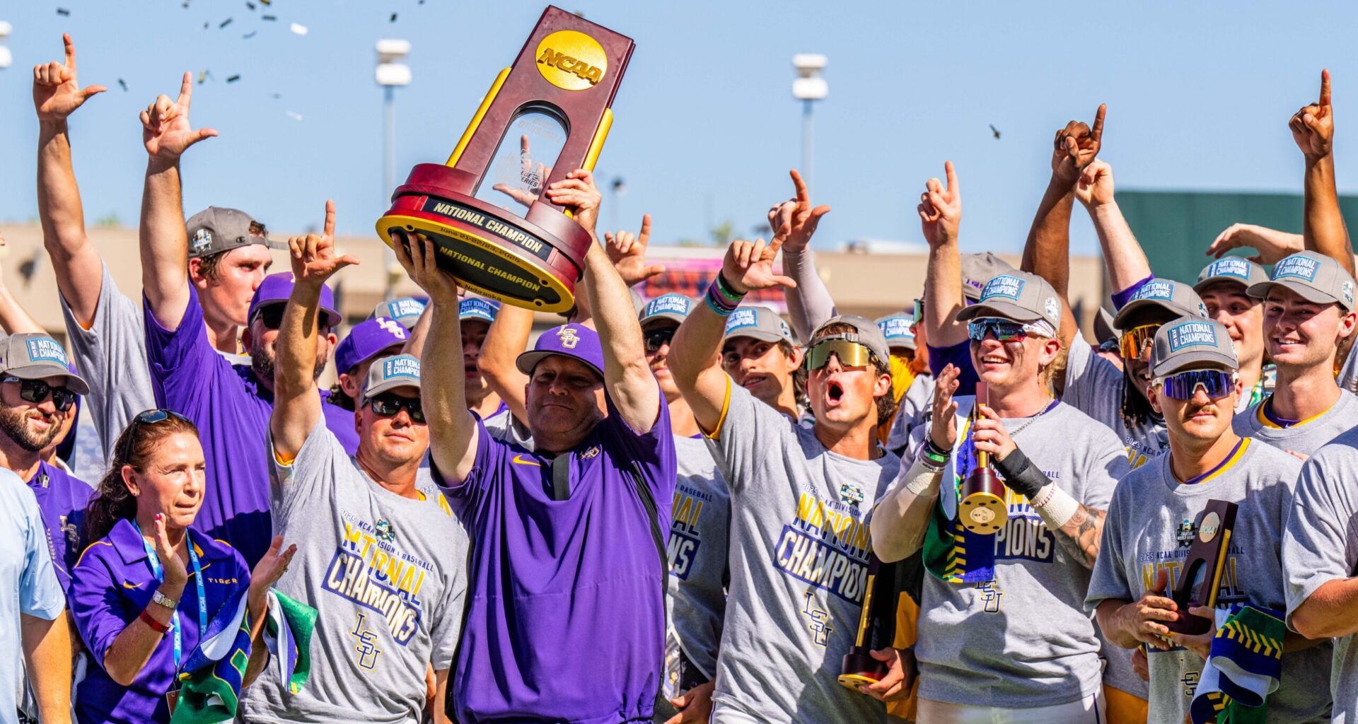 LSU to make Jay Johnson highest-paid college baseball coach, per report