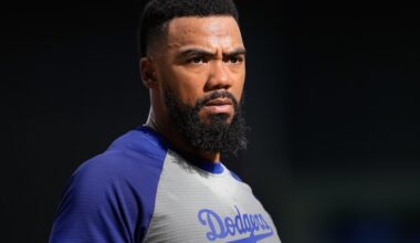 Dave Roberts benches Teoscar Hernández for performance & effort?