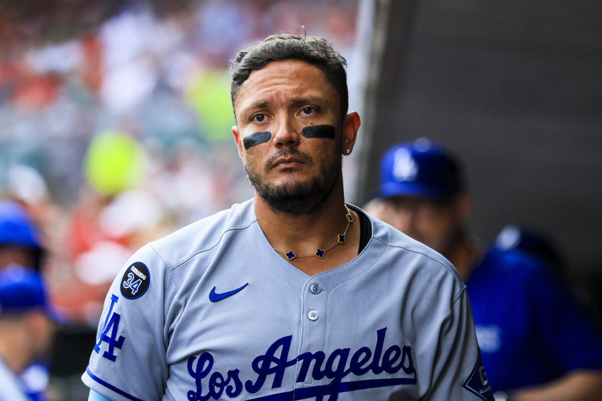 Miguel Rojas Believes Dodgers Need to Have More Fun Amid Losing Streak
