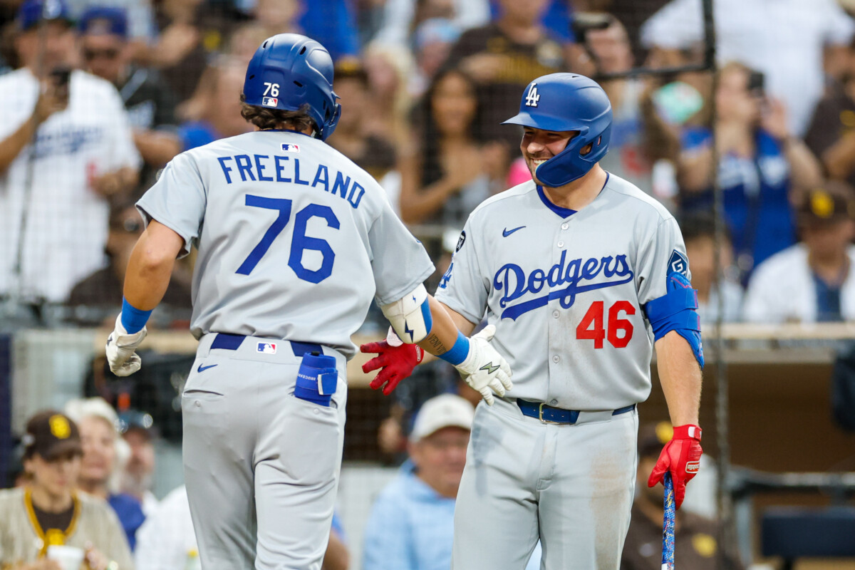 Recently-Released Dodgers Infielder Signs With AL Powerhouse