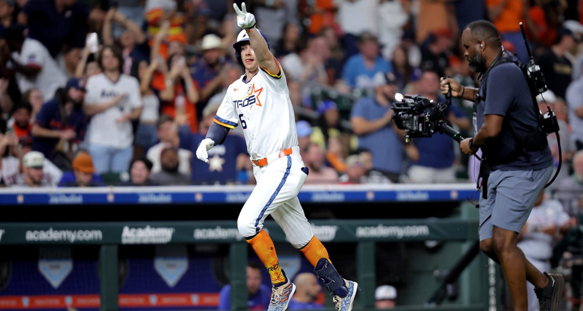 Zach Cole Providing Boost for Astros