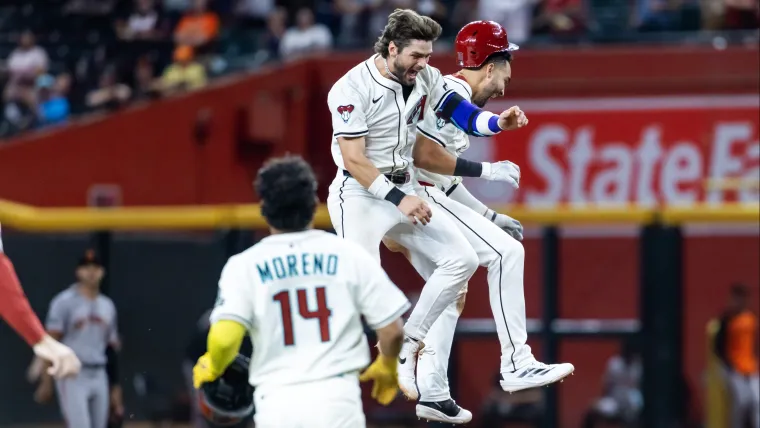 'It's getting real': Diamondbacks' walk-off win makes NL Wild Card spot a real possibility image