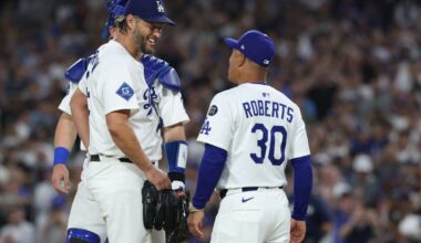 Dodgers' Clayton Kershaw Apologized to Dave Roberts After Exiting Friday's Game
