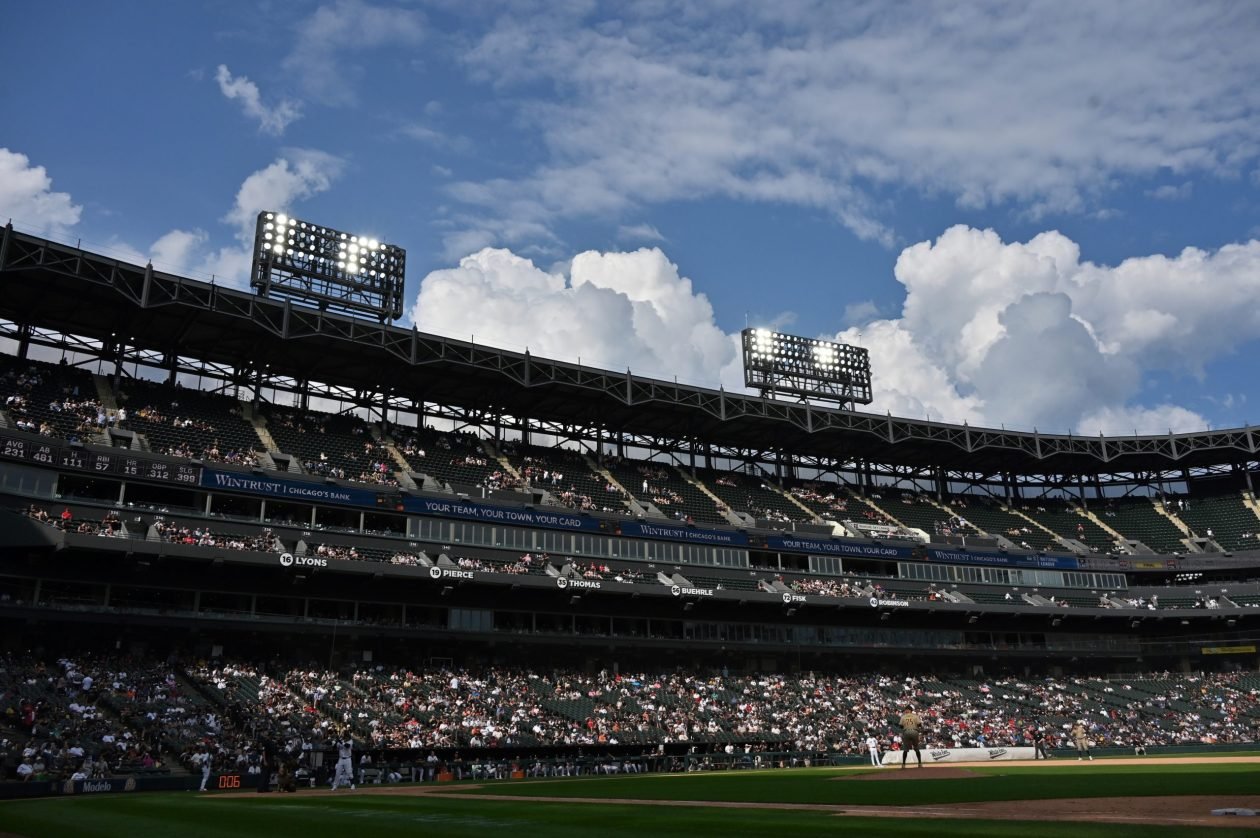 White Sox To Retain Schriffen, Entire Broadcast Team for 2026