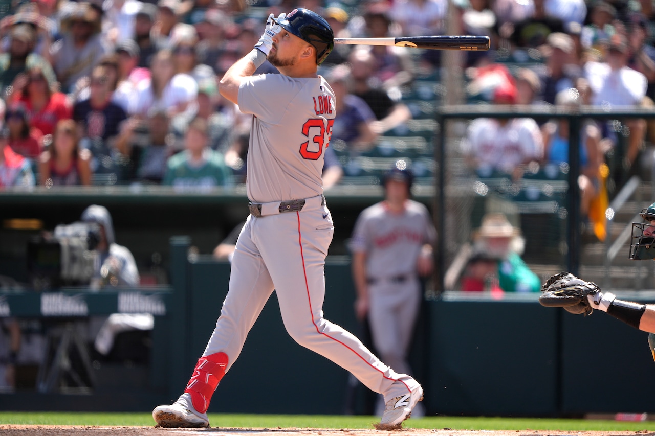 Red Sox Nathaniel Lowe (0-for-16) not ‘on time’ with fastball in late-season slump