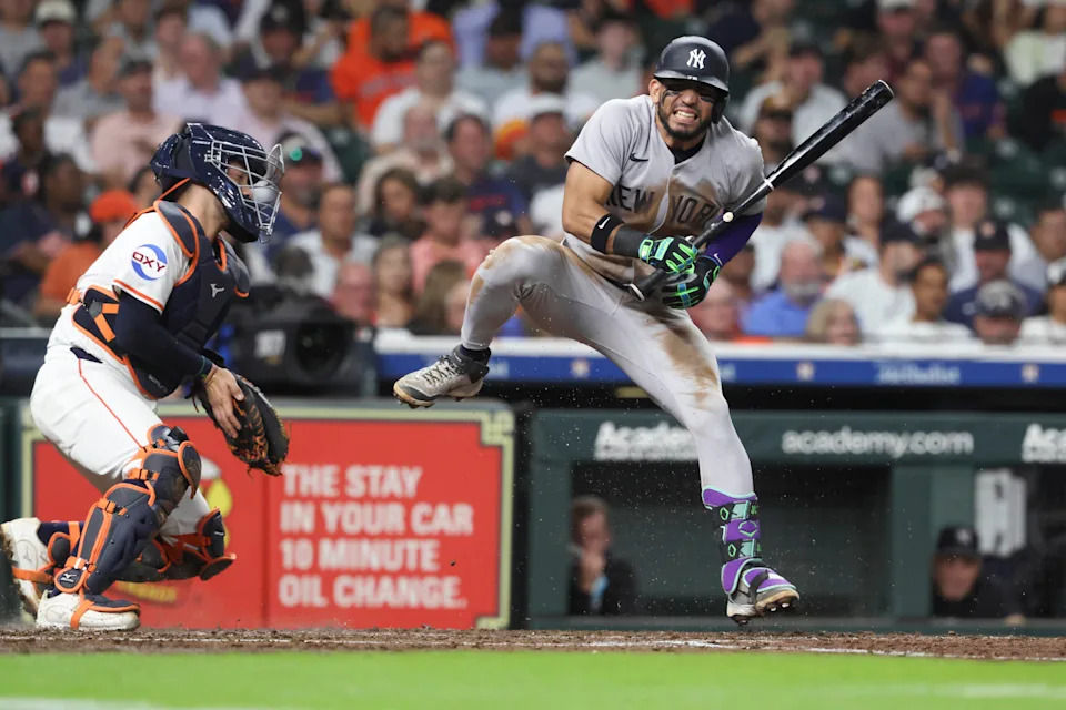 Sep 2, 2025; Houston, Texas, USA; New York Yankees third baseman Jose Caballero (72) reacts on a pitch during the fourth inning against the Houston Astros at Daikin Park. Mandatory Credit: Troy Taormina-Imagn Images