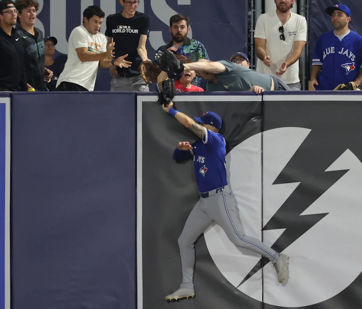 Download app from appStore