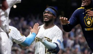 Milwaukee Brewers' Andruw Monasterio celebrates after hitting an RBI walk-off single during the 10th inning of a baseball game against the St. Louis Cardinals Saturday, Sept. 13, 2025, in Milwaukee.