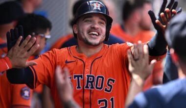 Astros hit four homers in season-ending 6-2 win over Angels