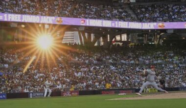 De La Cruz, Andujar lead late rally that gives the Reds a 2-1 win over the Padres