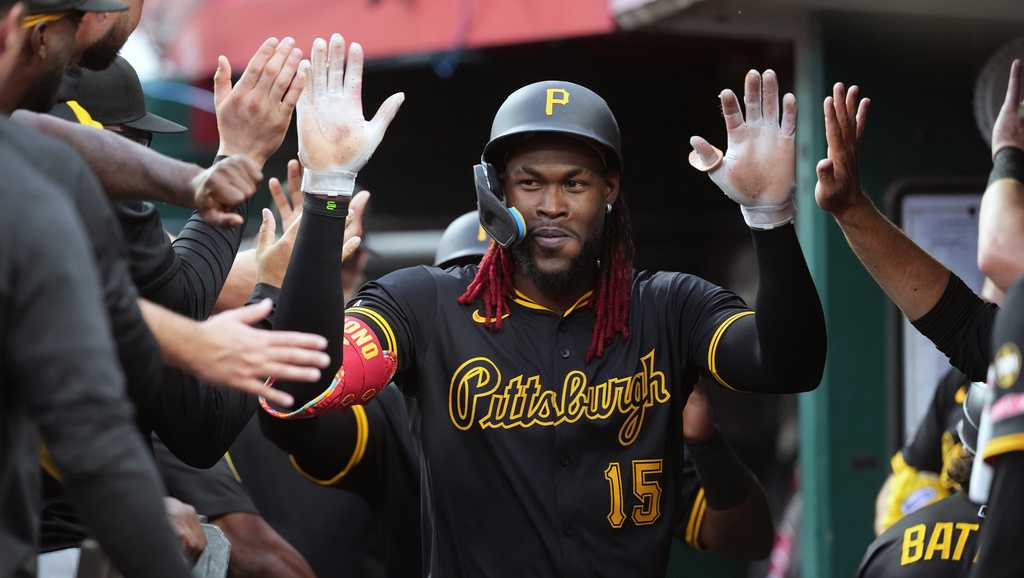 Oneil Cruz’s 2-run homer helps Pirates snap Reds’ 5-game win streak