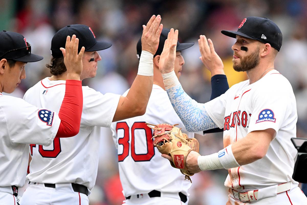 Trevor Story Leads Red Sox To Victory Over Cleveland
