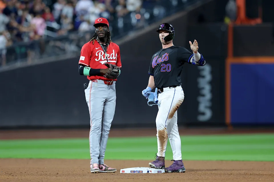 Imagine these two guys in the same lineup next year (Elly De La Cruz, left, and Pete Alonso).