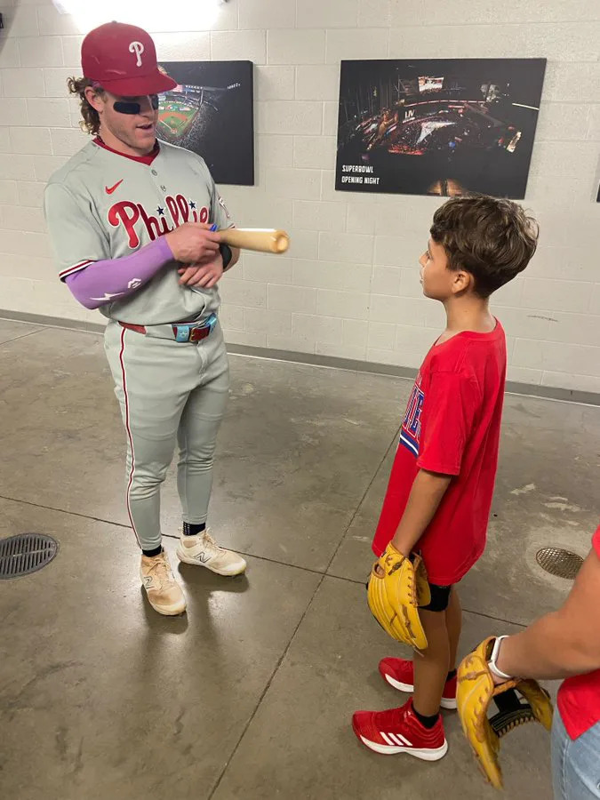 Lincoln received a signed bat from Phillies outfielder Harrison Bader after the woman took his ball. Philadelphia Phillies/X