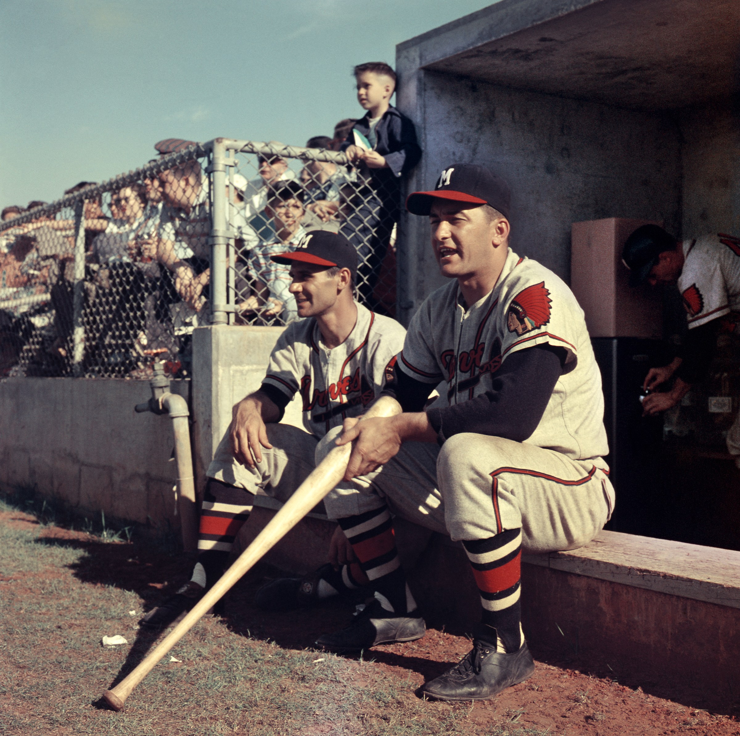 BRADENTON, FL - MARCH, 1958: Eddie Mathews #41 of the Milwaukee Braves sits on the dugout step during an MLB Spring Training game against the New York Yankees circa March, 1958 in Bradenton, Florida. (Photo by Hy Peskin/Getty Images) (Set Number: X5069)