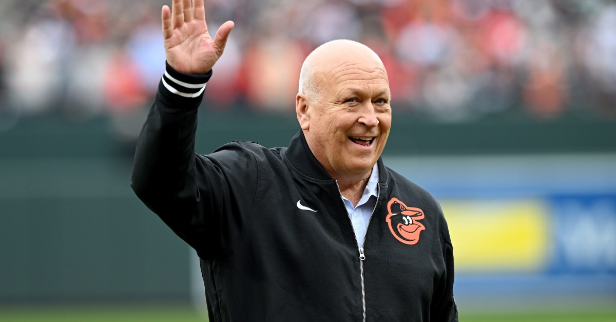 Friday Bird Droppings: A big weekend in store