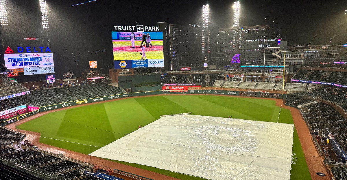 Braves vs. Pirates rain delay updates