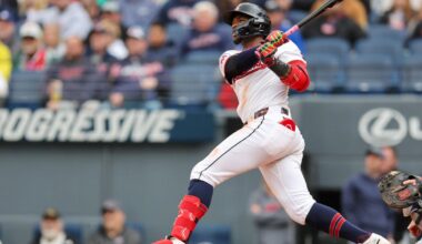 Angel Martínez's 3-run homer in the eighth leads Guardians rally in 7-4 win over Dodgers