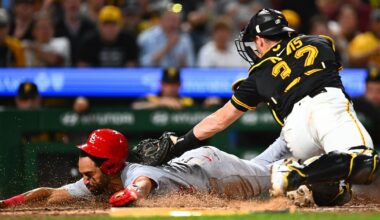 Davis' sacrifice fly in 8th gives Pirates 1-0 win over Cardinals