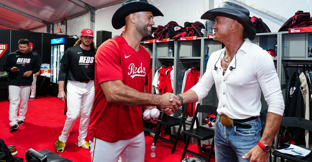 On Nick Martinez, the Reds, and the Qualifying Offer decision last winter