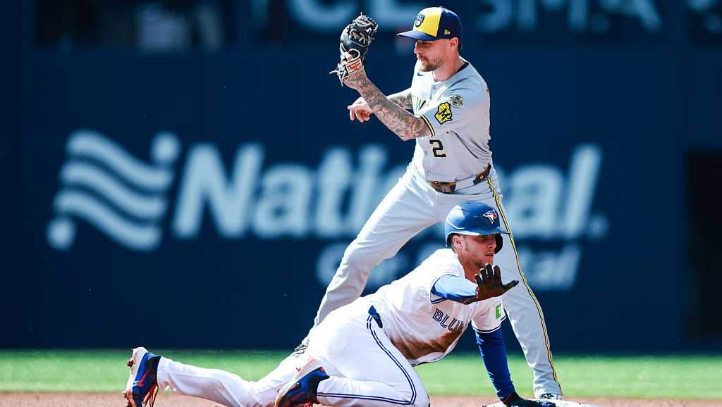 Brewers lose to Blue Jays, unable to complete series sweep