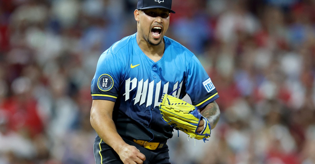 Different way of getting there: Phillies 2, Braves 1